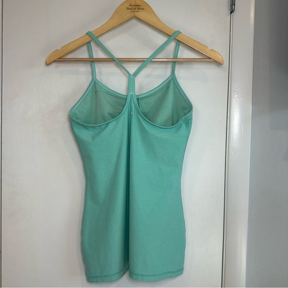 Lululemon Power Y Tank Top. Size: 6. Color: Heathered Menthol. Luon fabric. - Picture 5 of 8